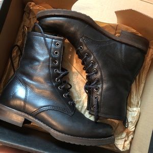 Frye Veronica Black Combat Boot Grunge Stylish